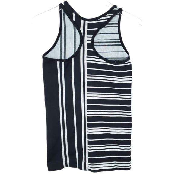 Althleta Renew Razorback Tank S - Picture 4 of 6